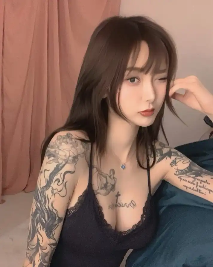 日产日韩亚洲欧美综合在线_中文有码无码_免费av片在线观看网站